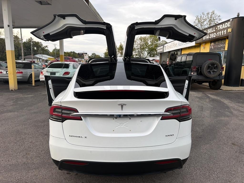 Tesla Model X 90D 2017