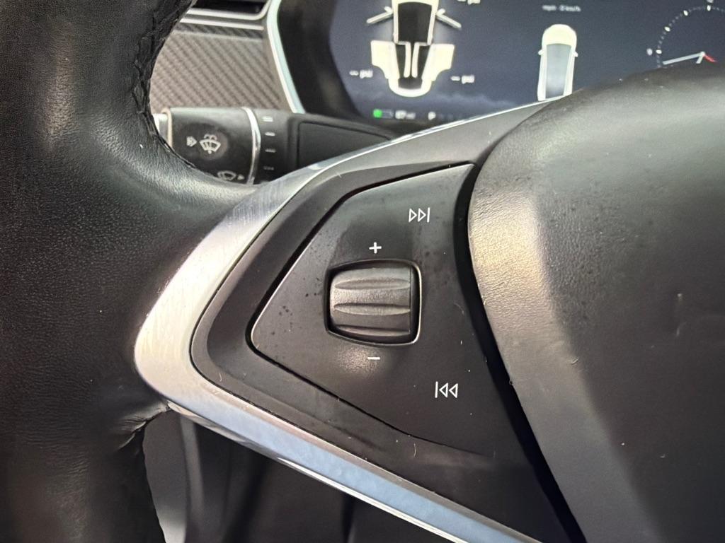 Tesla Model X 90D 2017