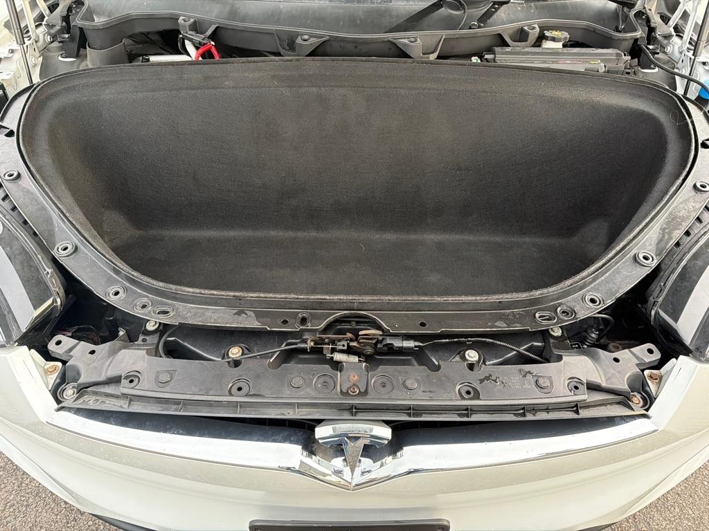Tesla Model X 90D 2017