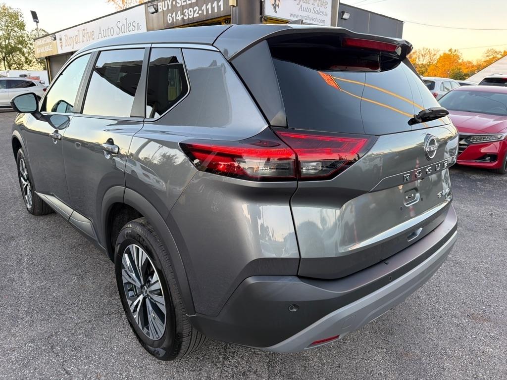 Nissan Rogue photo 14