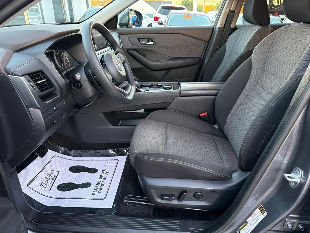 Nissan Rogue photo 26