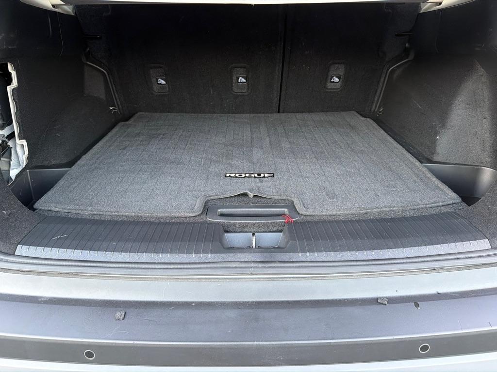 Nissan Rogue photo 29