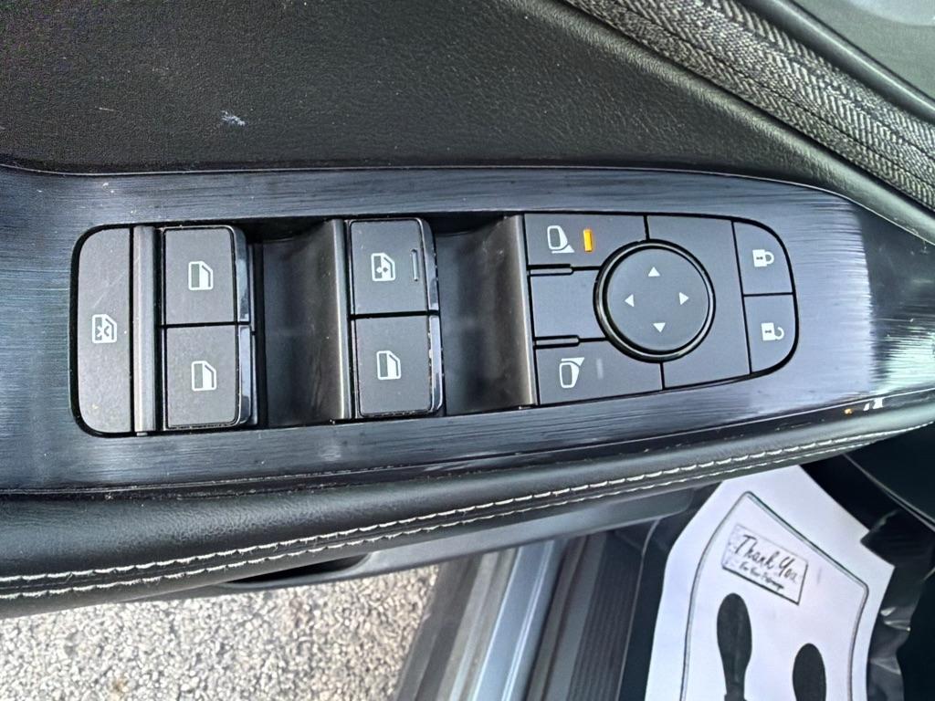 Nissan Rogue photo 37