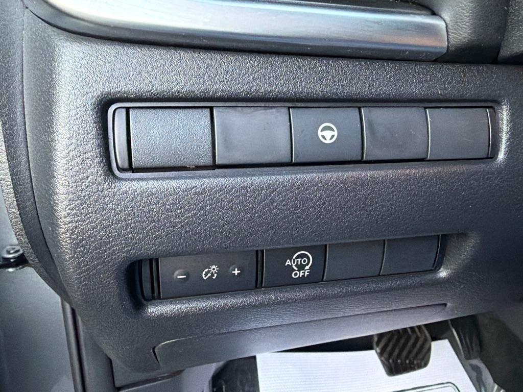 Nissan Rogue photo 47