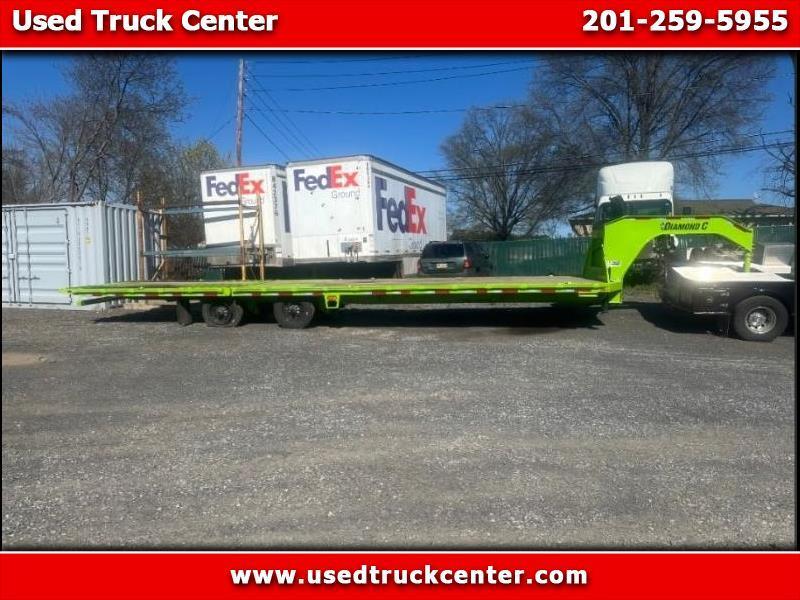 2023 Diamond C Trailer Unknown 