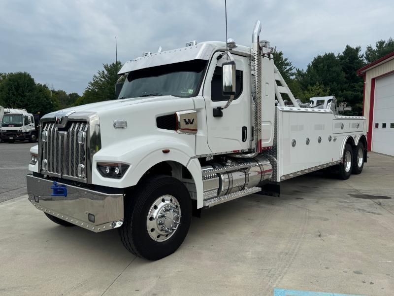 Western Star Trucks 49X  2025