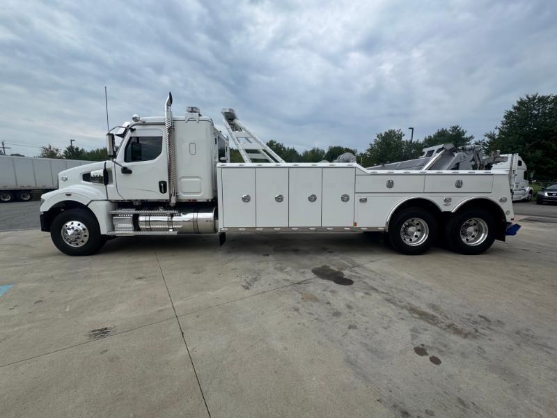 Western Star Trucks 49X  2025