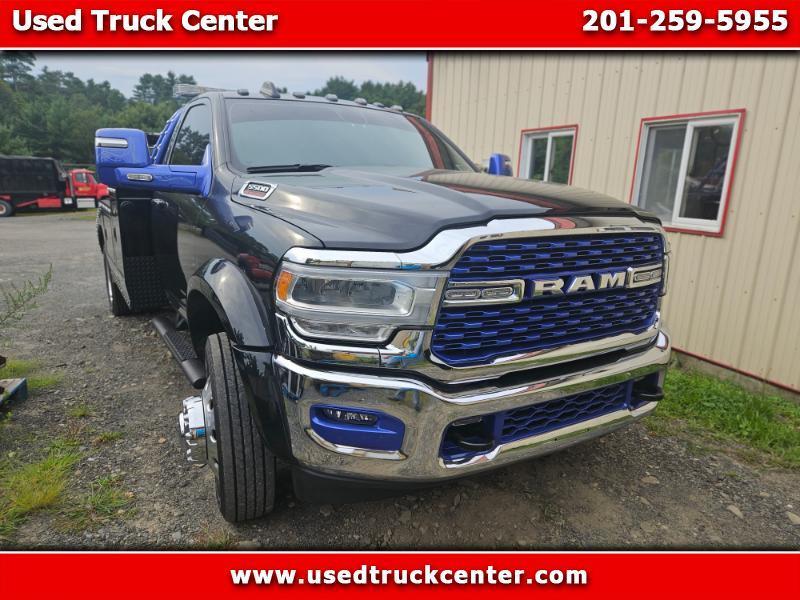 RAM 5500 Regular Cab 4WD DRW 2024