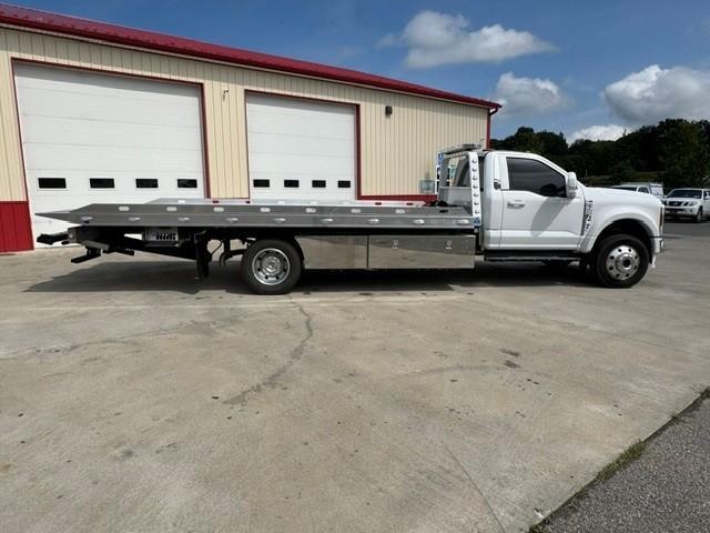 Ford F600 Regular Cab 4WD DRW 2024
