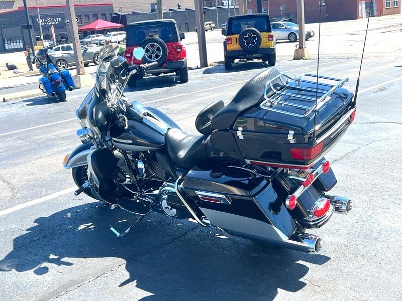 Harley-Davidson FLHTK  2013