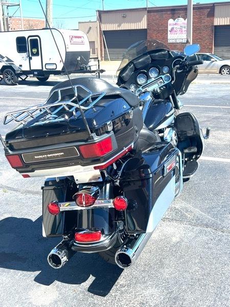 Harley-Davidson FLHTK  2013