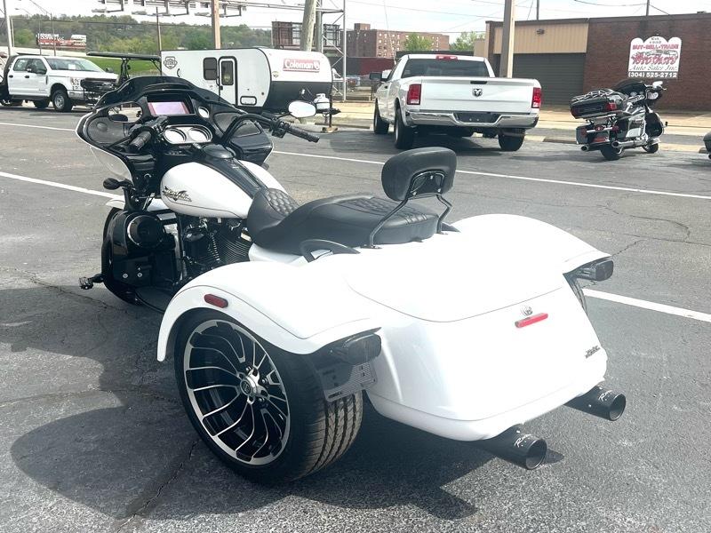 Harley-Davidson FLTRT  2025