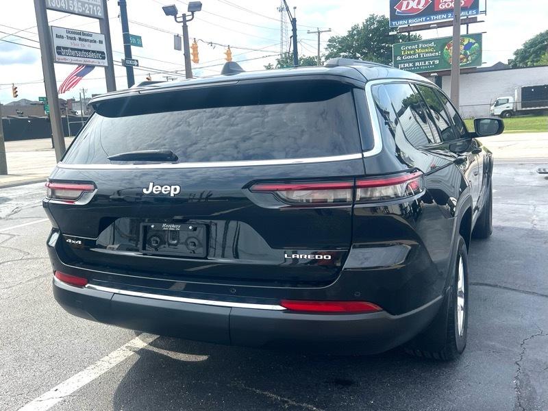 Jeep Grand Cherokee L Laredo 4WD 2024