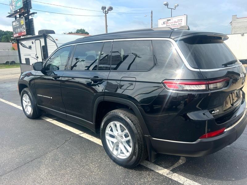 Jeep Grand Cherokee L Laredo 4WD 2024