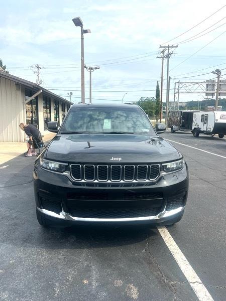 Jeep Grand Cherokee L Laredo 4WD 2024