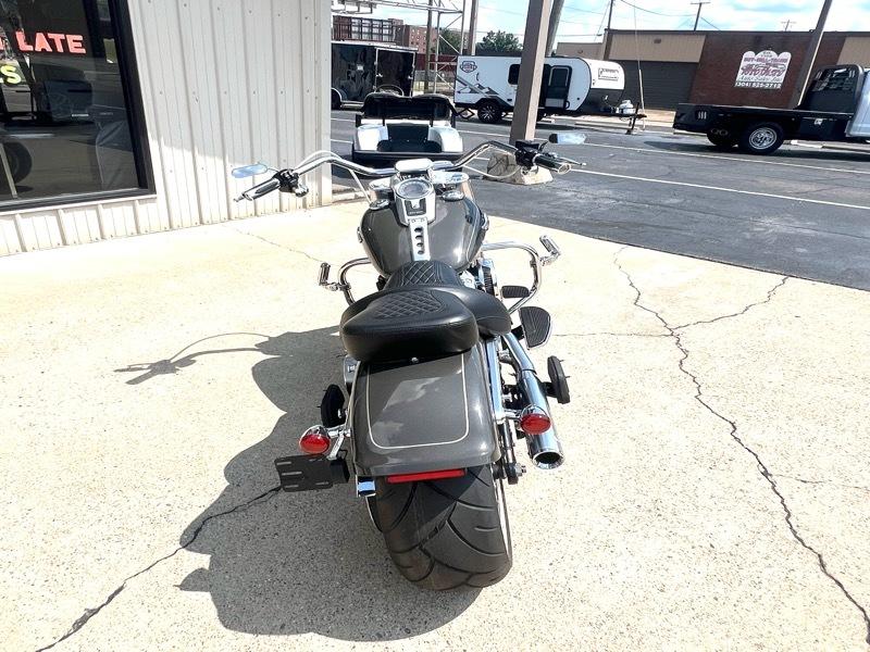 Harley-Davidson FLFBS  2018