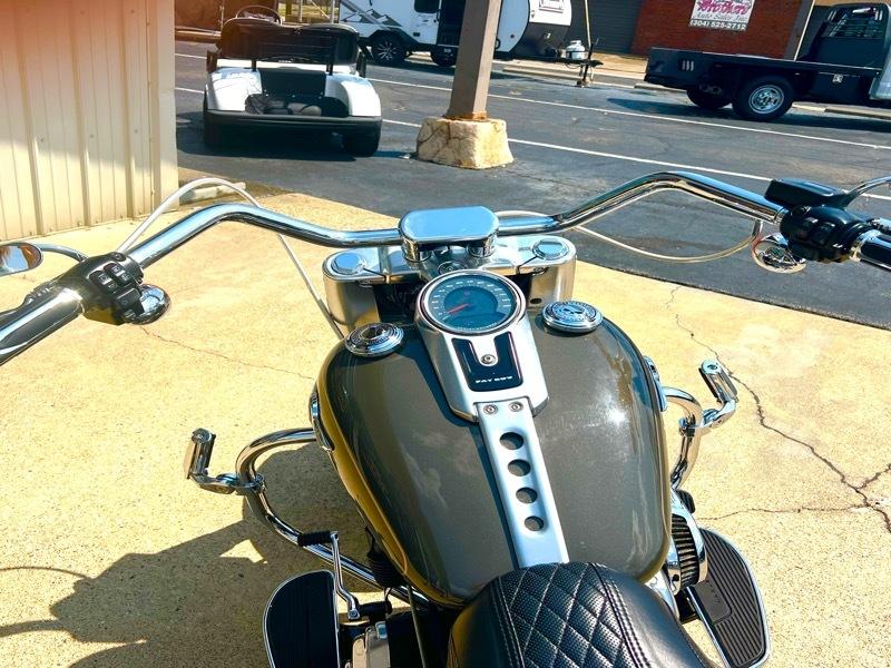 Harley-Davidson FLFBS  2018