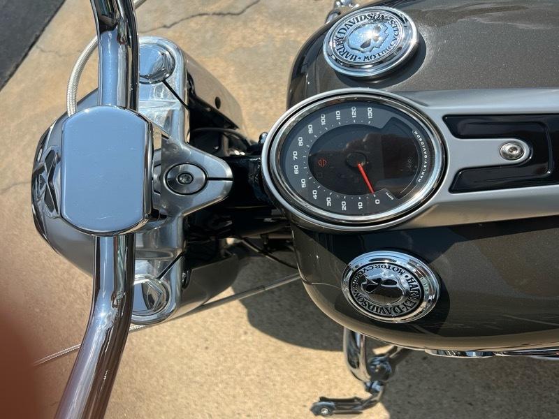 Harley-Davidson FLFBS  2018