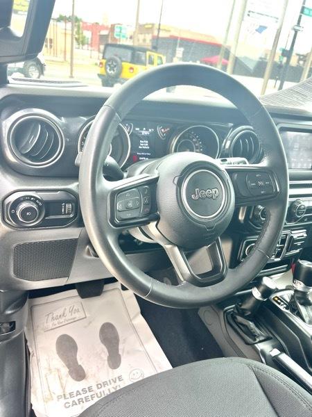 Jeep Wrangler Unlimited Sport 2023