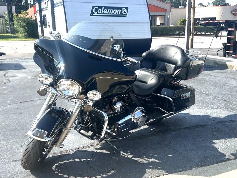 Harley-Davidson FLHTK  2011