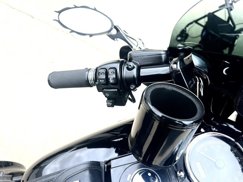 Harley-Davidson FLSTFBS  2016