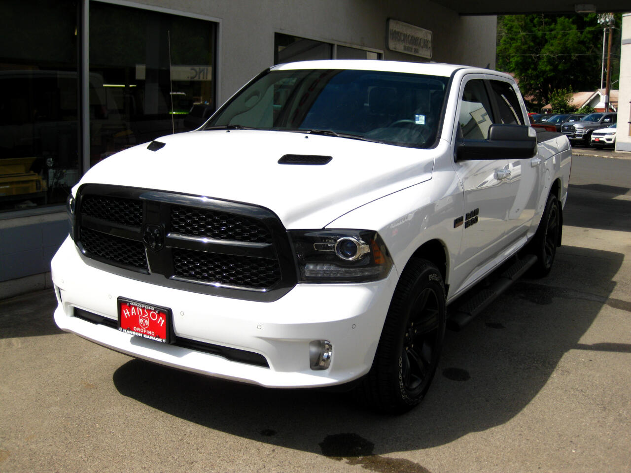 Used Cars For Orofino Id 83544 Hanson Garage Inc 2018 Ram 1500 Night 4x4 Crew Cab 5 7 Box Ltd Avail