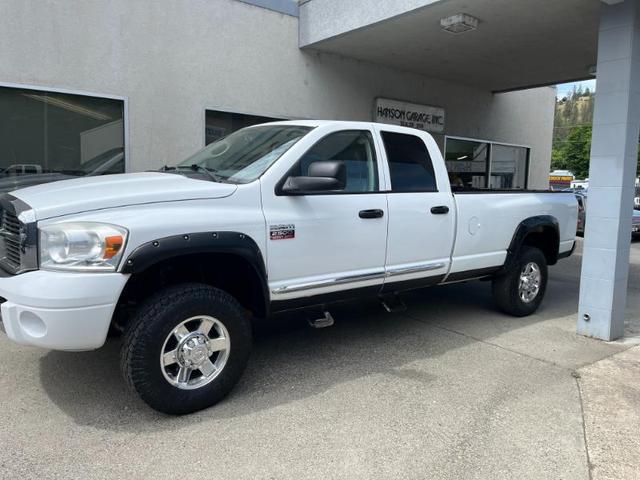 White 2008 Dodge RAM 2500 Laramie Quad Cab LB 4WD Pickup Truck Four-Wheel Drive