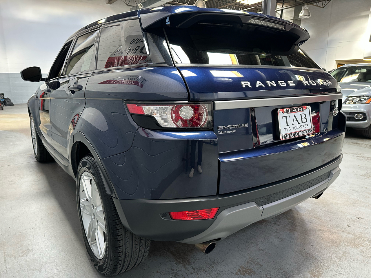 2015 Land Rover Range Rover Evoque Pure Plus photo 5