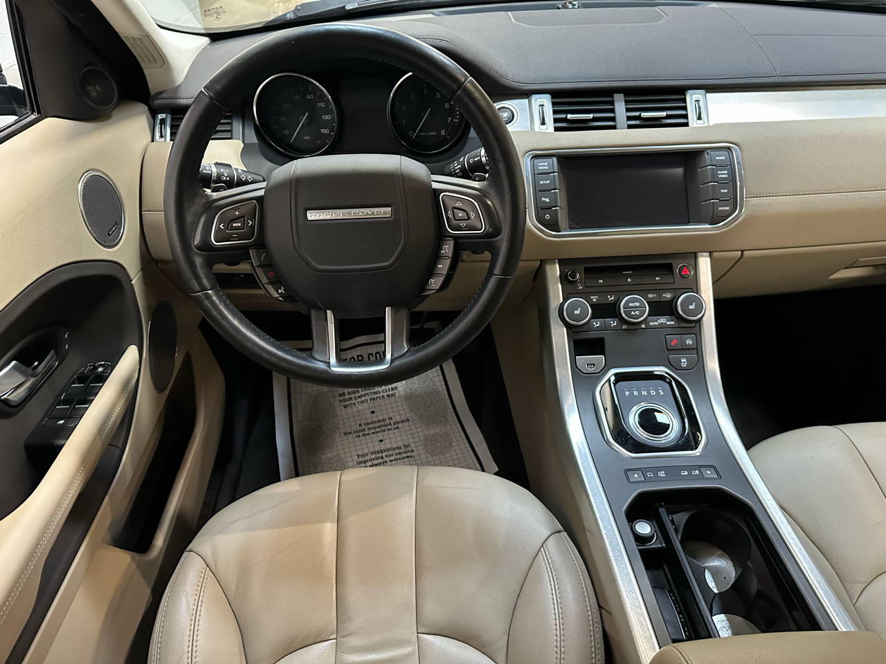 2015 Land Rover Range Rover Evoque Pure Plus photo 17