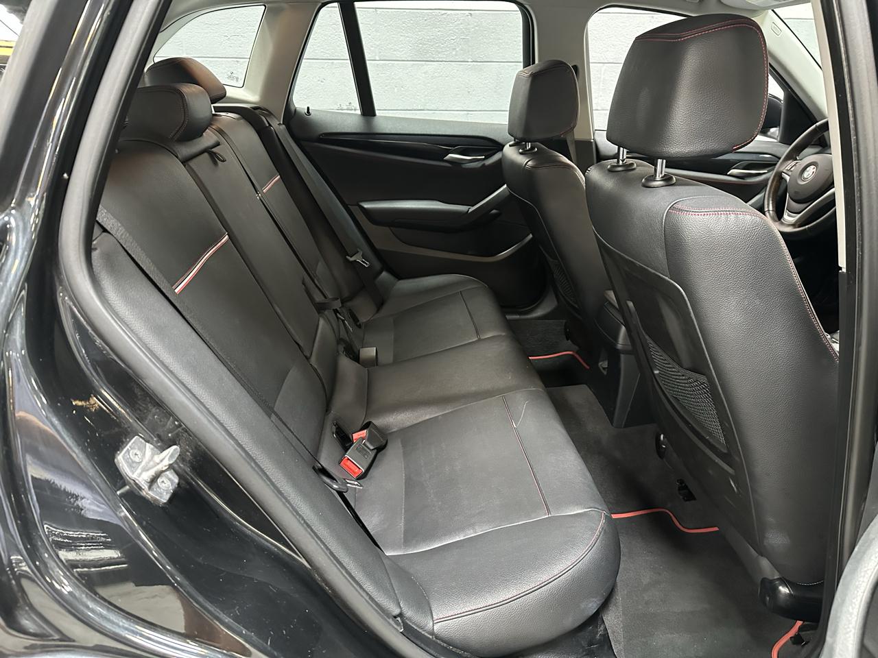 BMW X1 photo 11