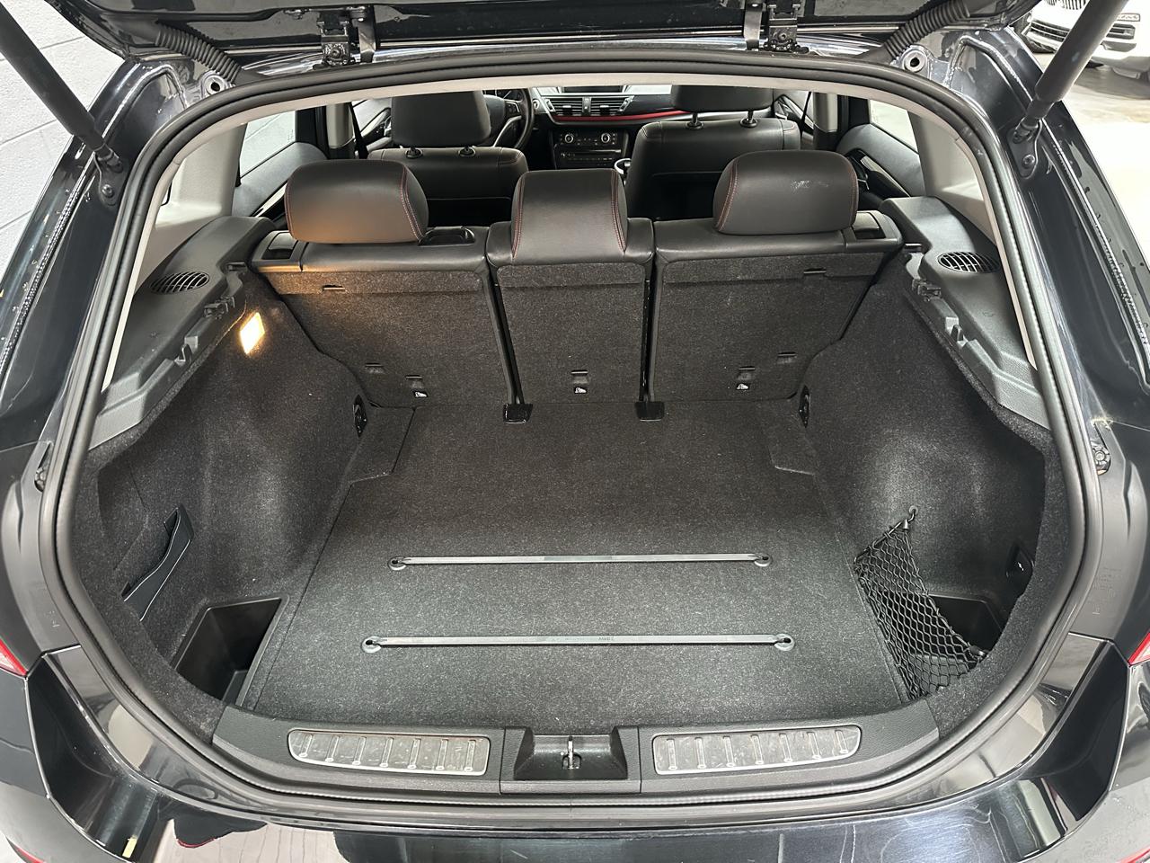 BMW X1 photo 12