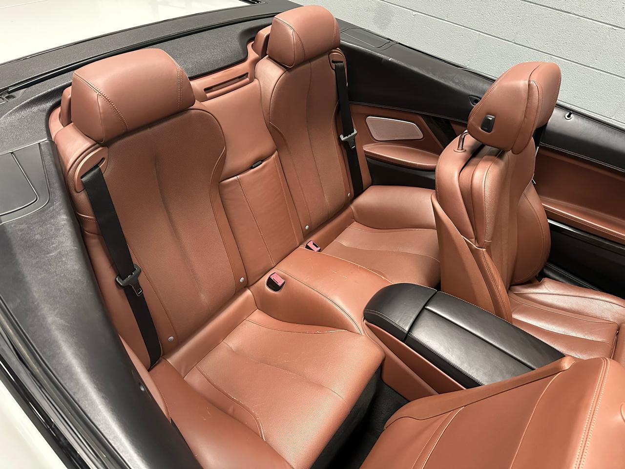 BMW 6-Series 650i xDrive Convertible 2015