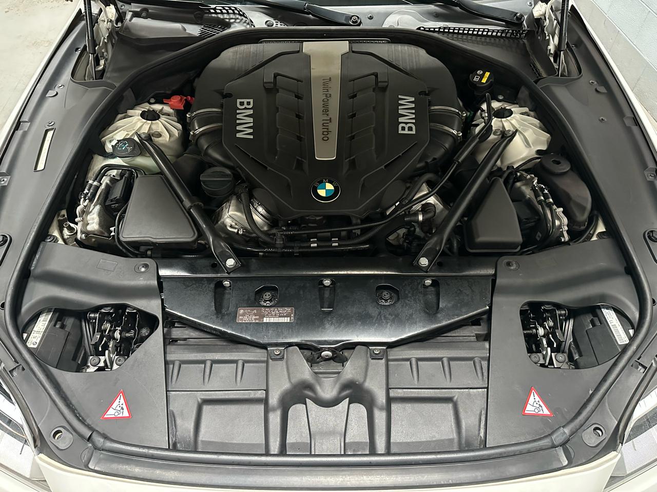 BMW 6-Series 650i xDrive Convertible 2015