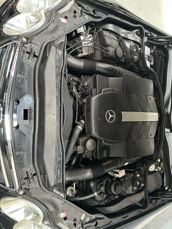Mercedes-Benz SL-Class  2003