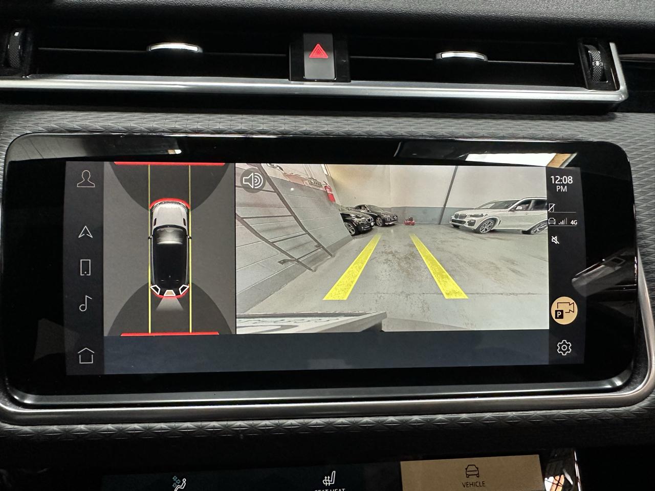 Land Rover Range Rover Velar photo 21
