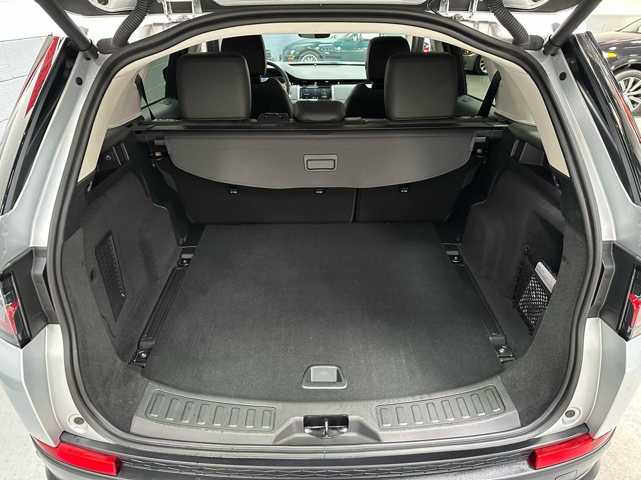 Land Rover Discovery Sport SE 2023