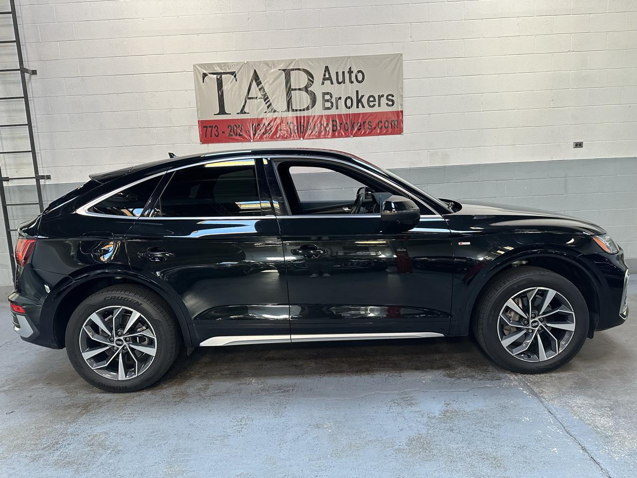 Audi Q5 photo 2