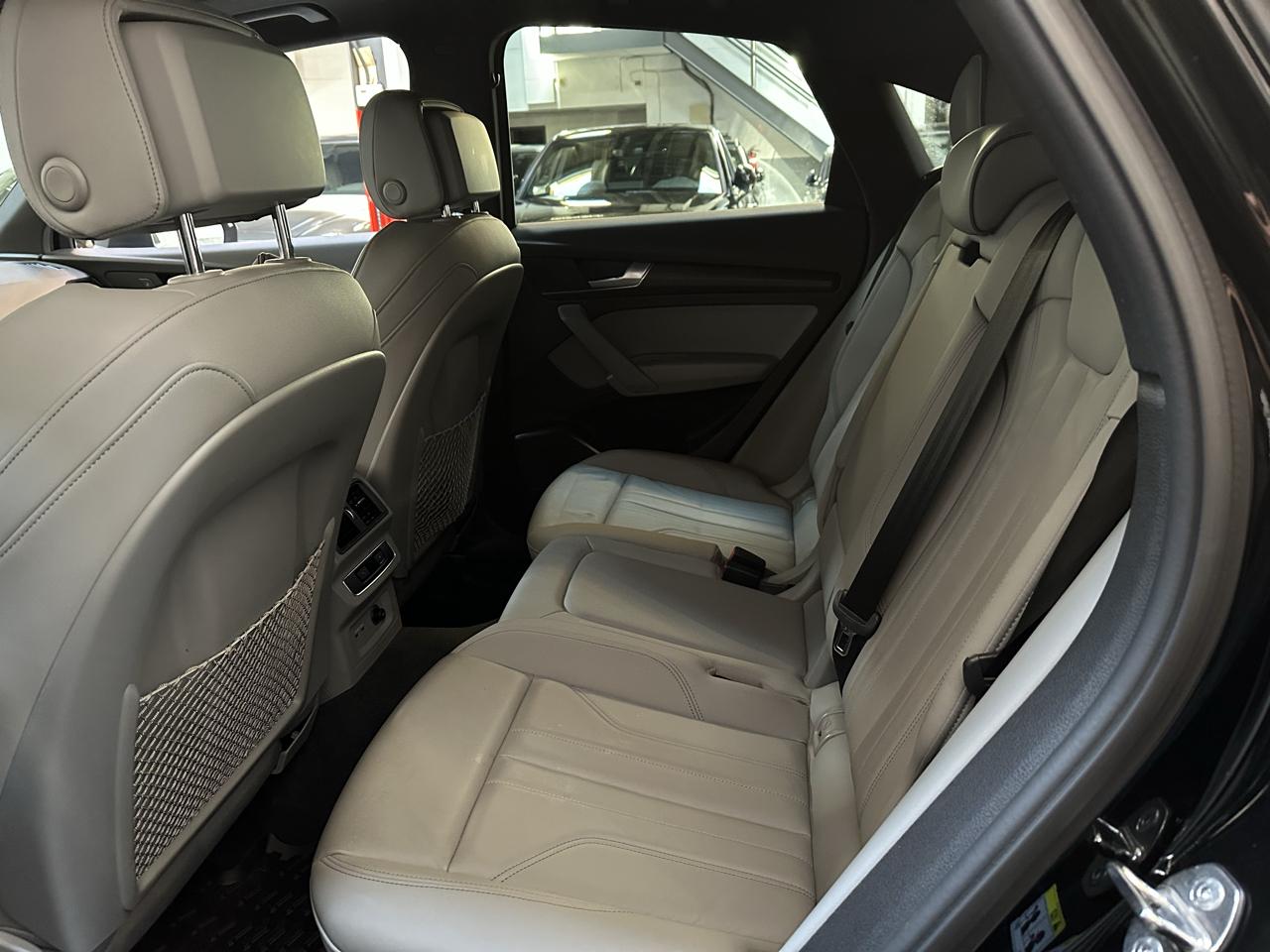 Audi Q5 photo 14