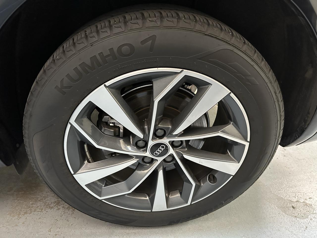 Audi Q5 photo 24