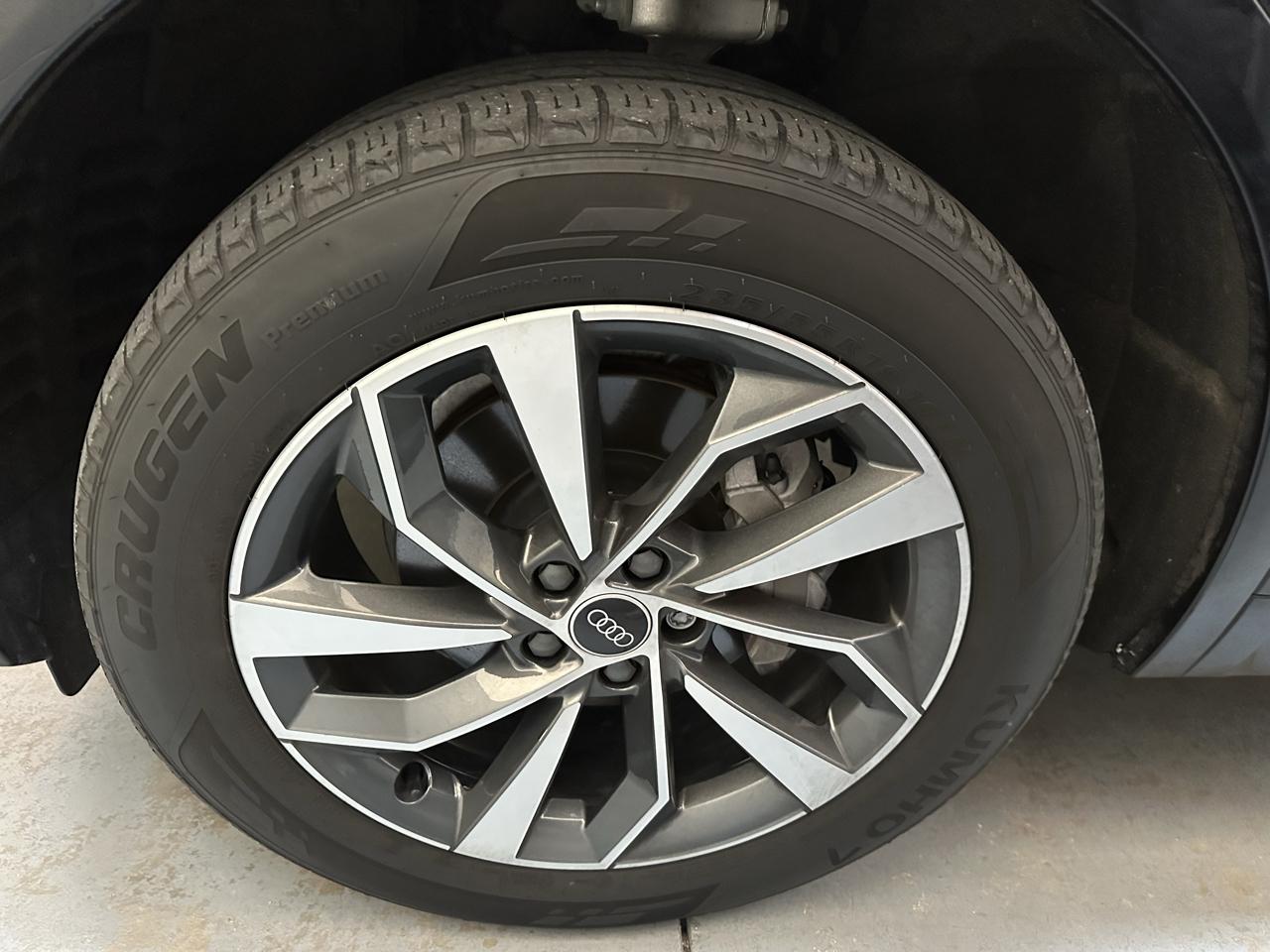 Audi Q5 photo 25