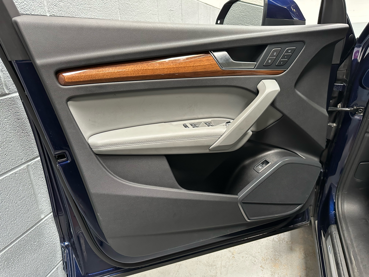 2022 Audi Q5 S line Premium Plus 45 TFSI photo 14
