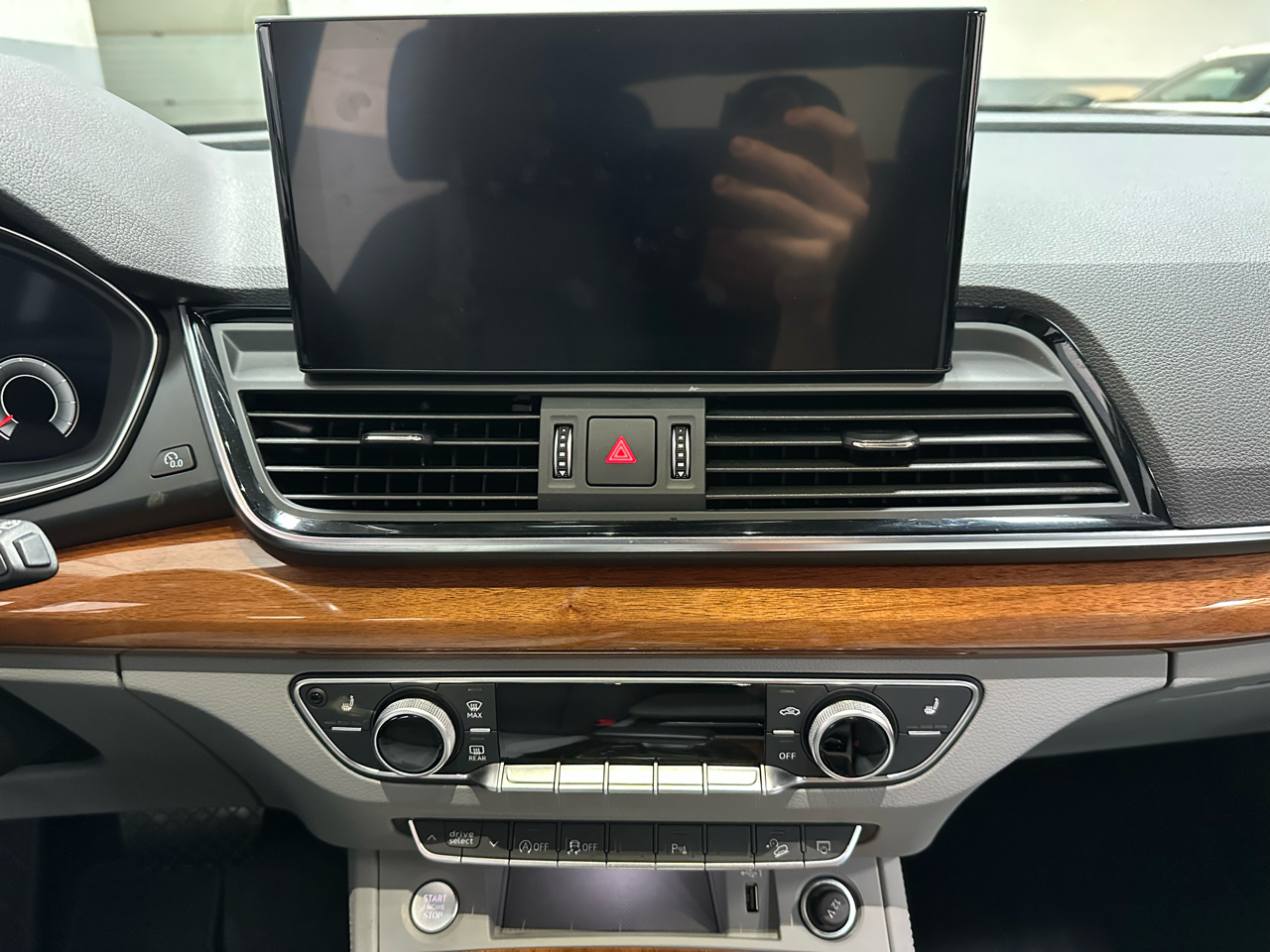 2022 Audi Q5 S line Premium Plus 45 TFSI photo 16