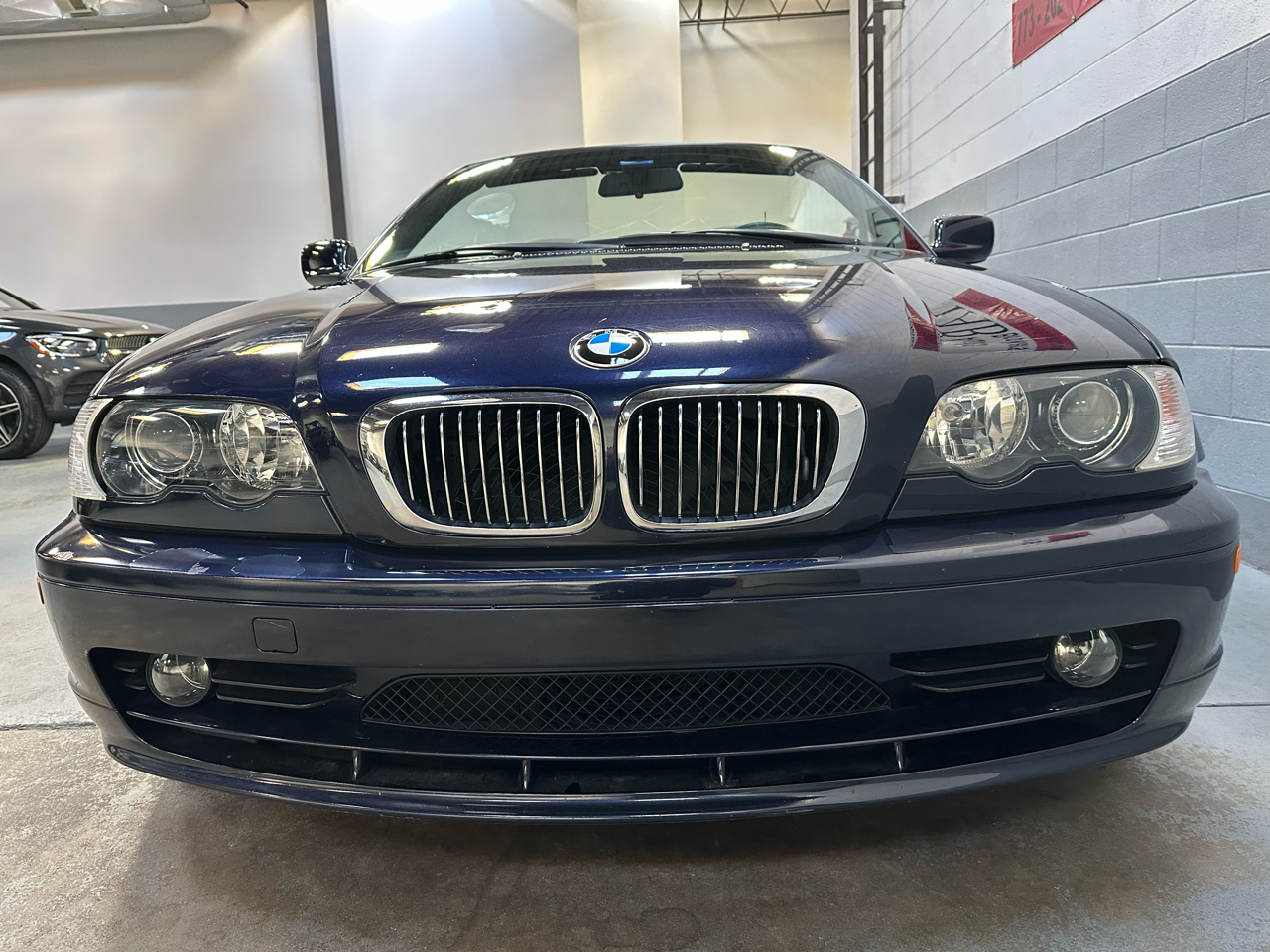 BMW 3 Series 325Ci 2dr Convertible 2003 BMW 3 Series 325Ci 2dr Convertible 2003