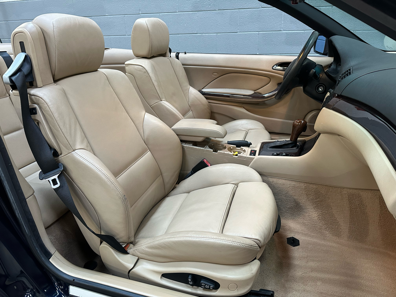 BMW 3 Series 325Ci 2dr Convertible 2003 BMW 3 Series 325Ci 2dr Convertible 2003