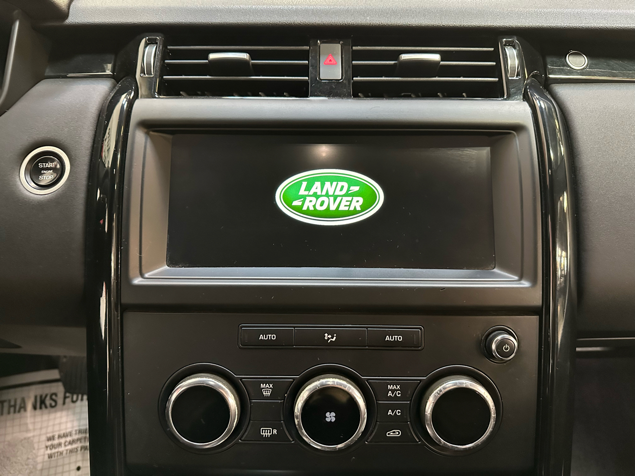 Land Rover Discovery SE V6 Supercharged 2019 Land Rover Discovery SE V6 Supercharged 2019