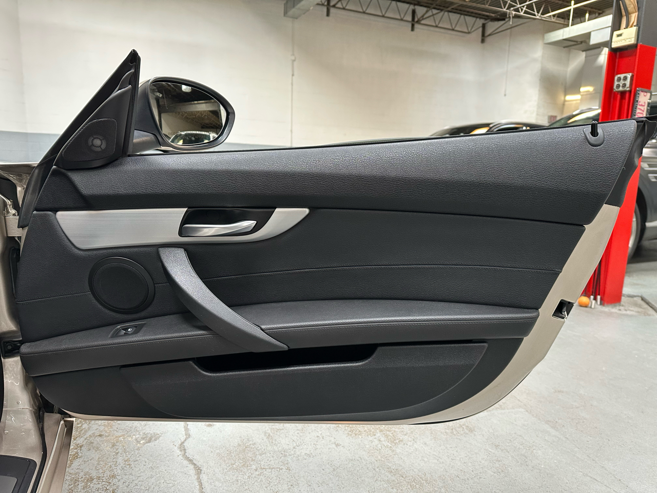 BMW Z4 2dr Roadster sDrive35i 2009