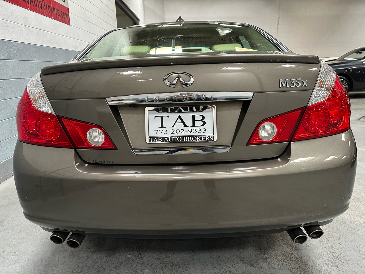 Infiniti M35  2007