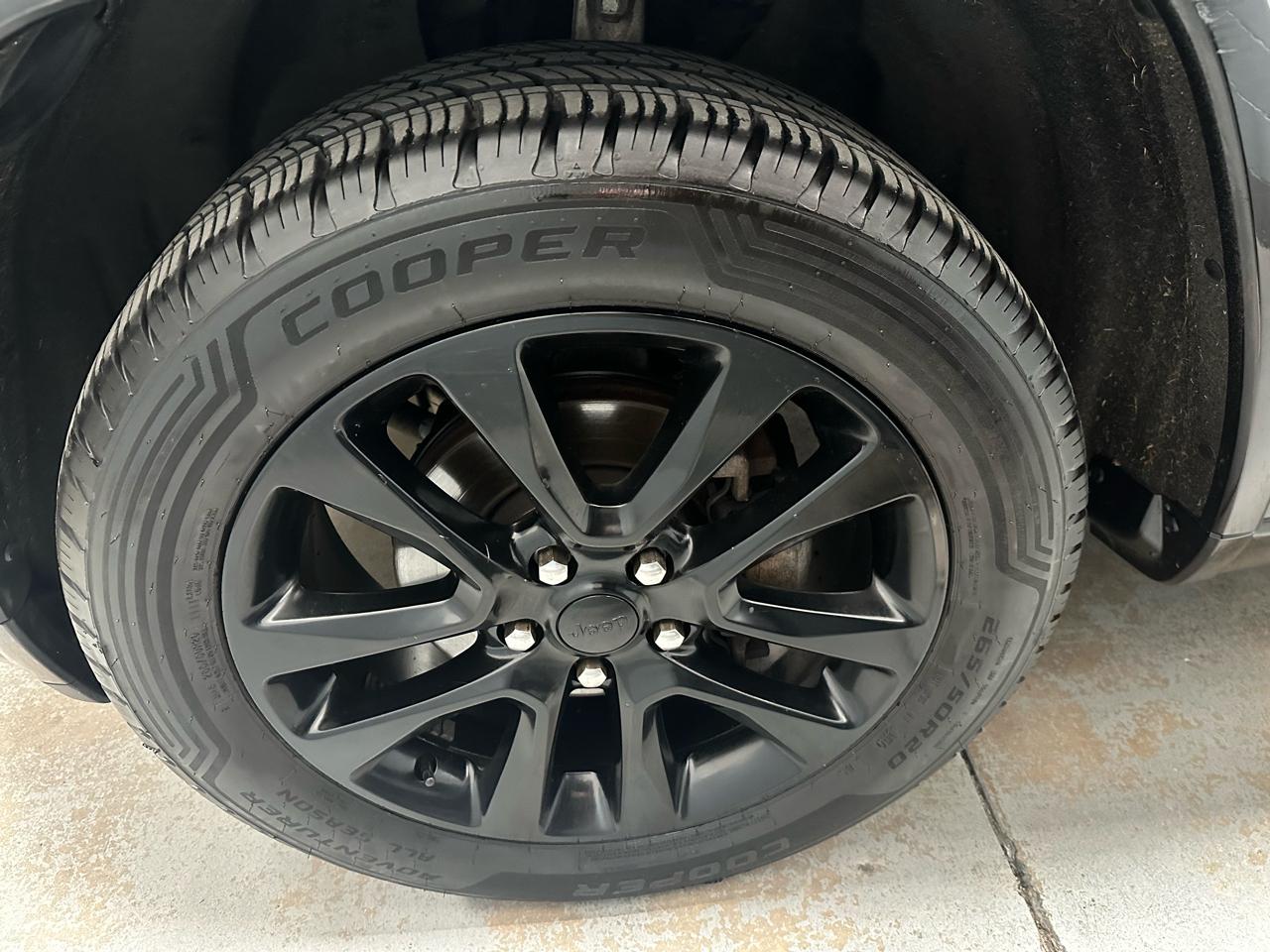 Jeep Grand Cherokee Altitude 4x4 2019