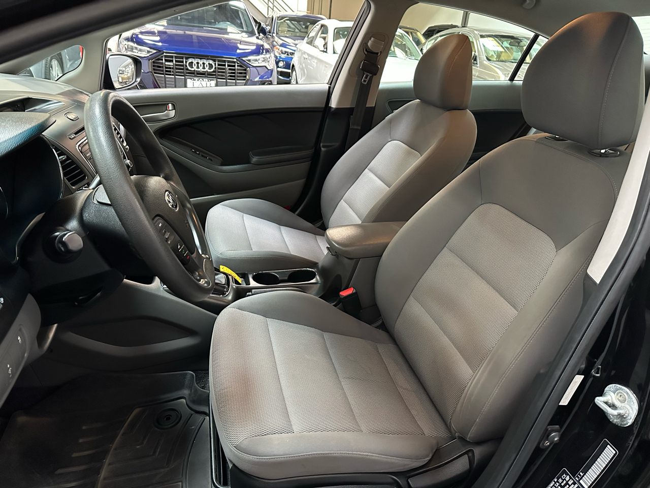 Kia Forte LX Auto 2017