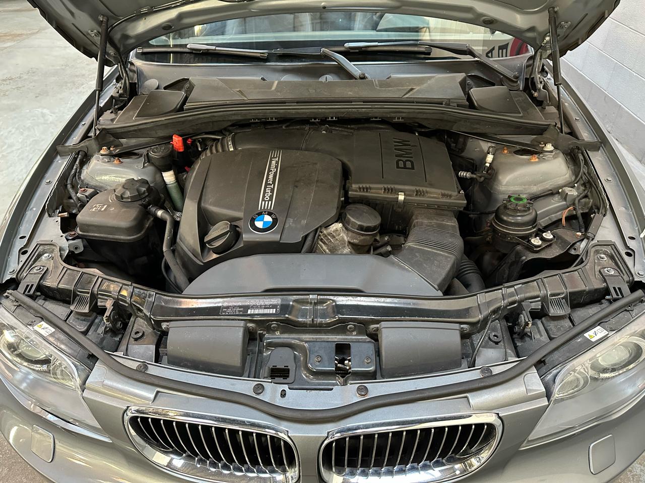 BMW 1 Series 2dr Conv 135i 2011